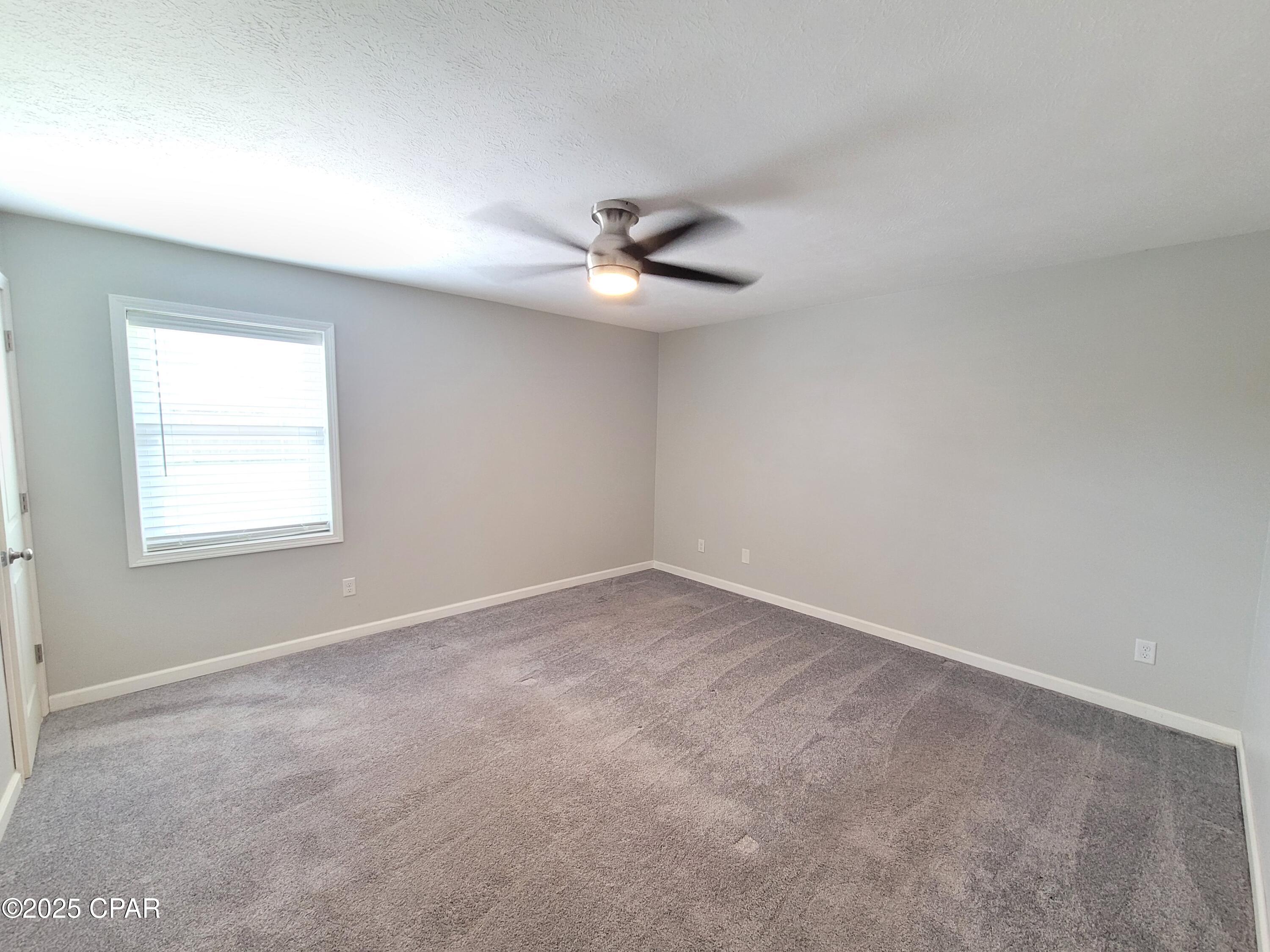 Image 29 For 325 Alexander Drive