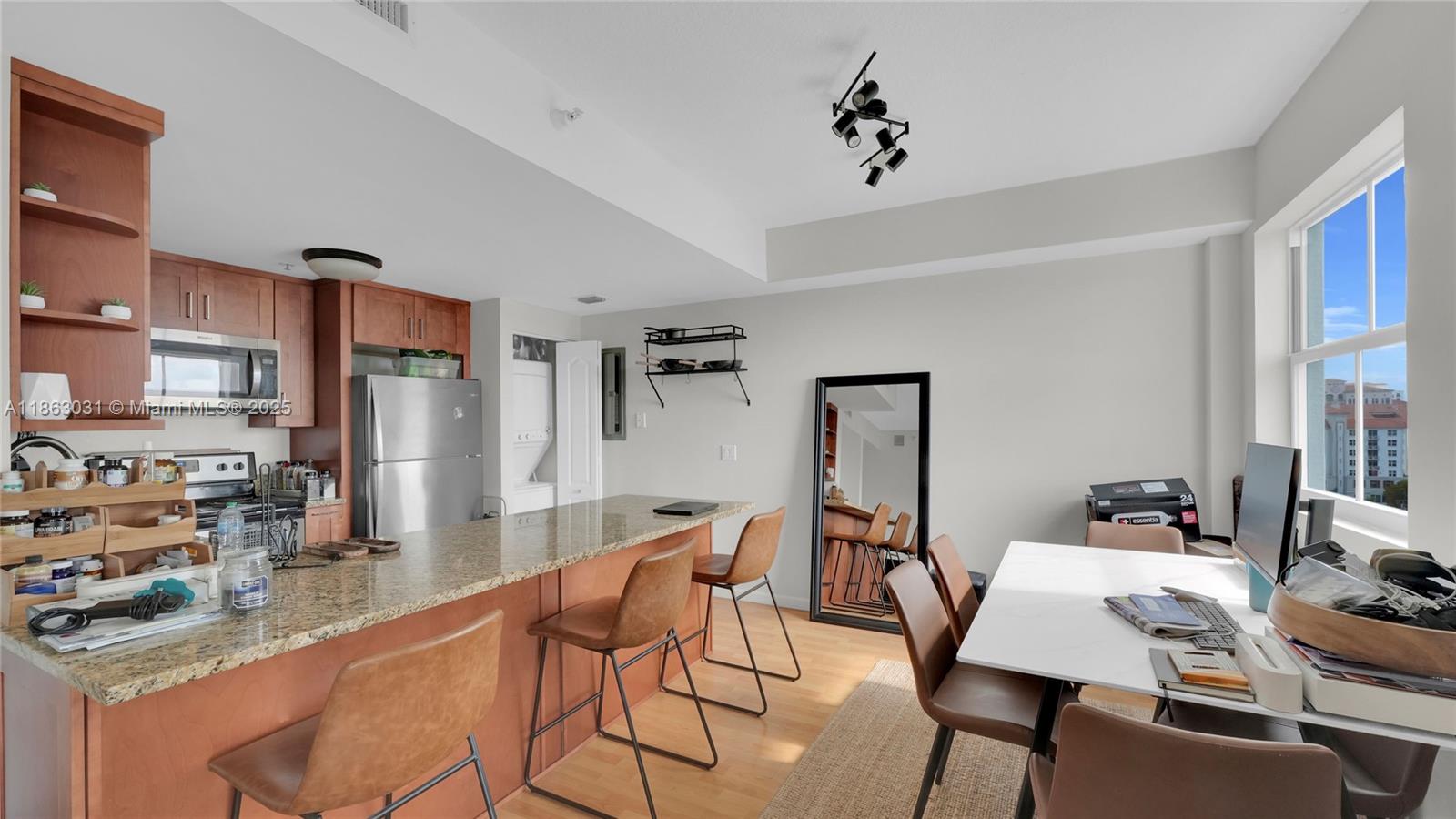 Property photo # 6