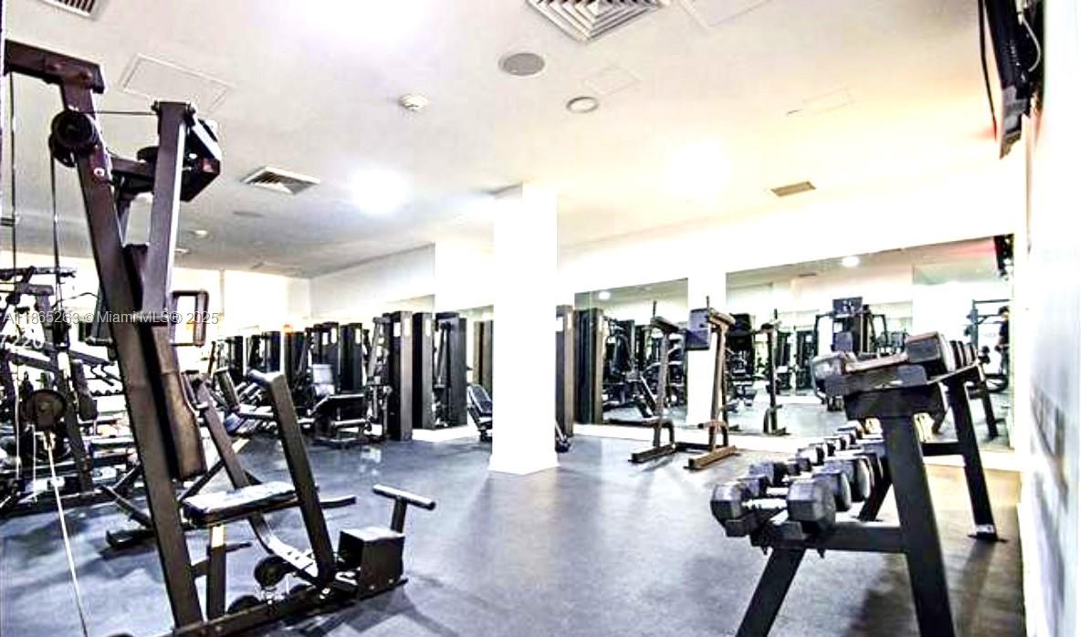 1250 S Miami Ave #3504, Miami FL 33130