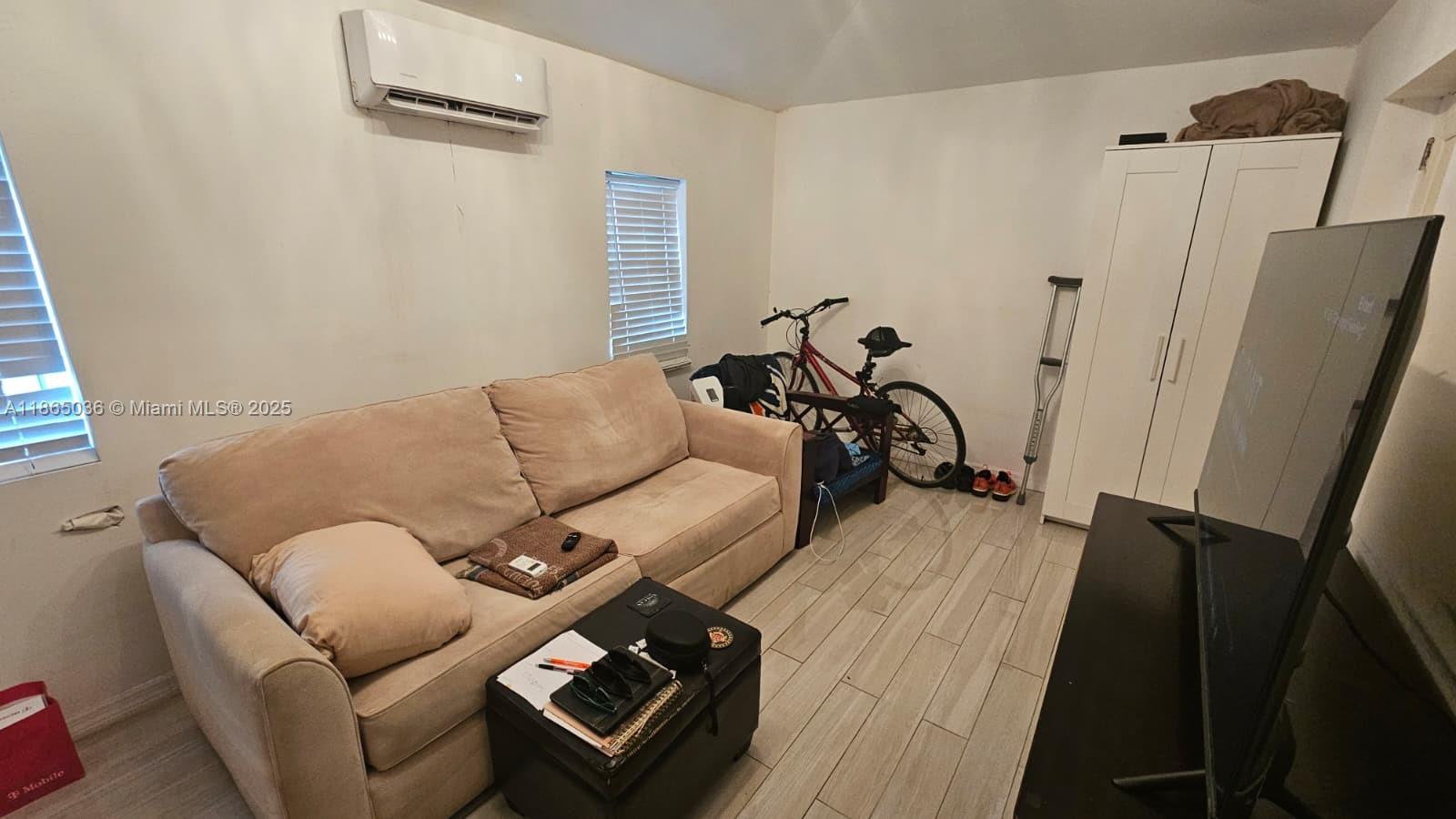 Property photo # 0
