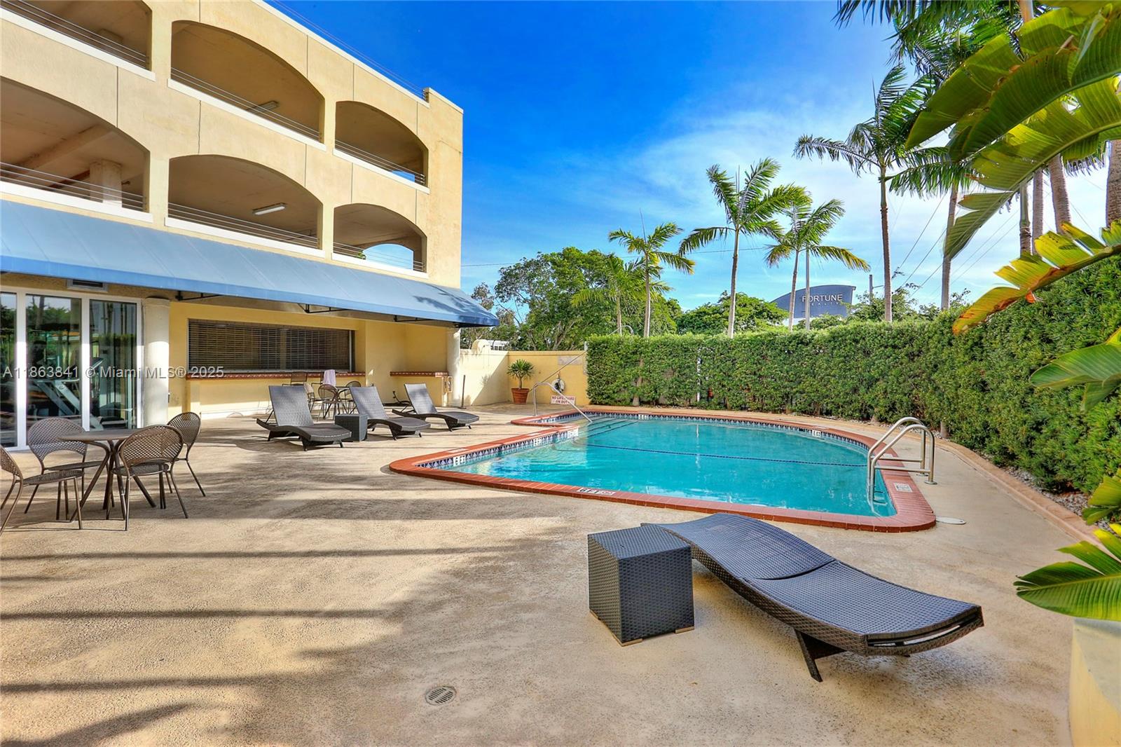 Property photo # 2