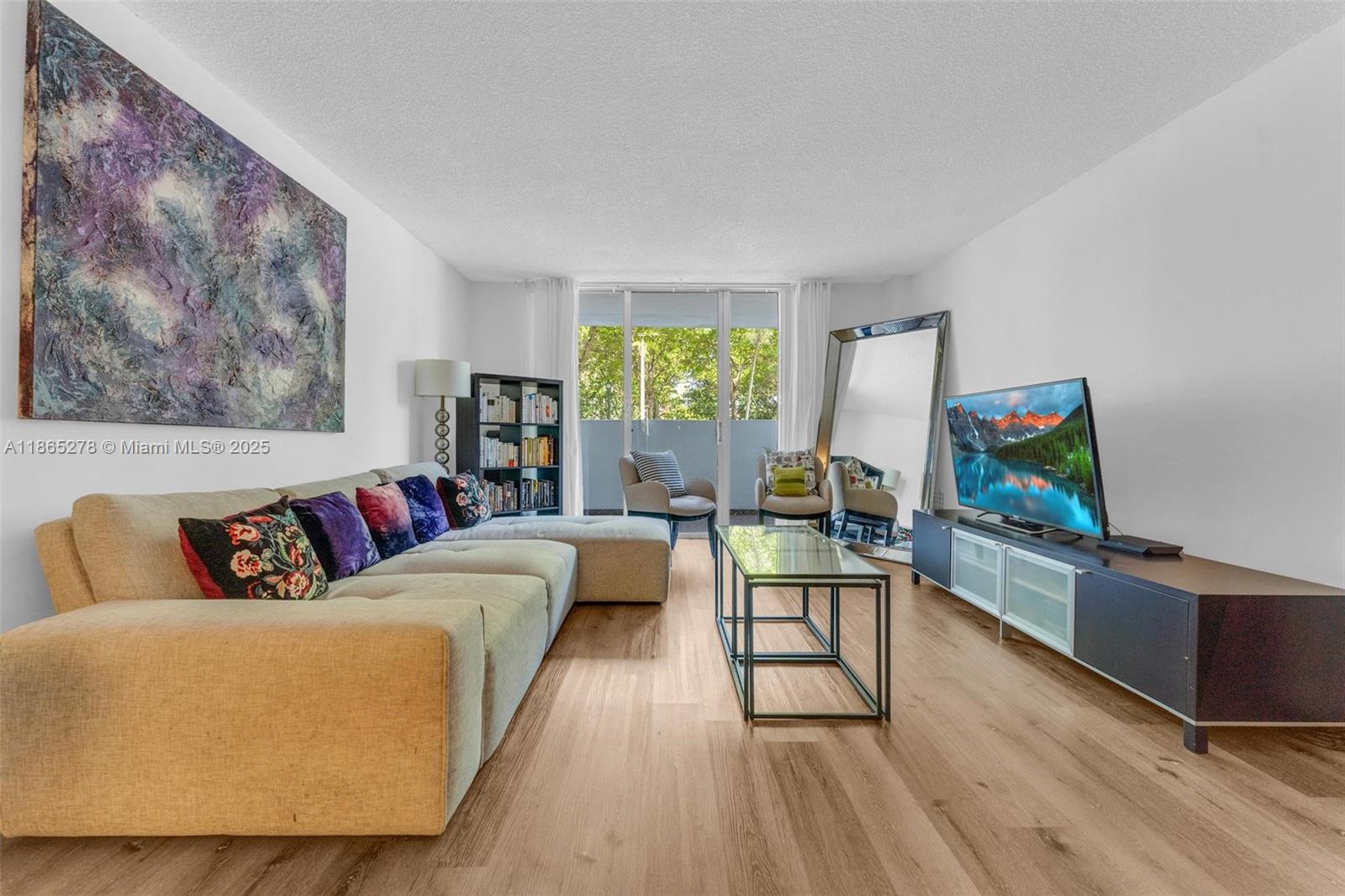 Property photo # 9