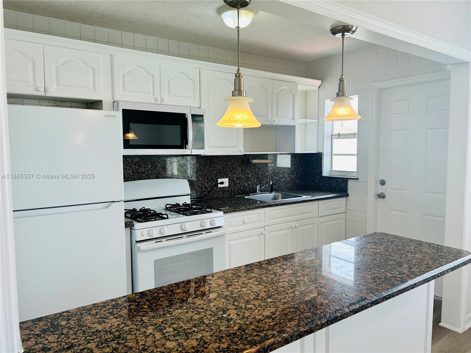 Property photo # 7