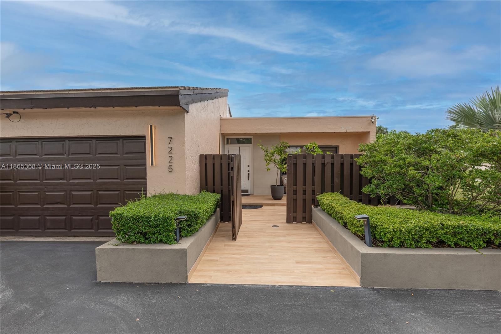 Property photo # 8