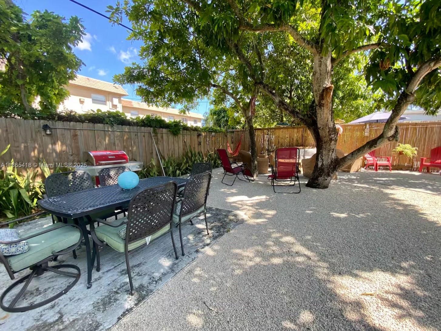 Property photo # 9