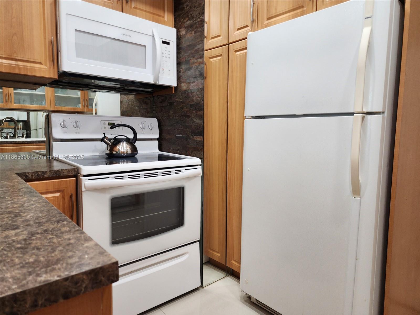 Property photo # 9