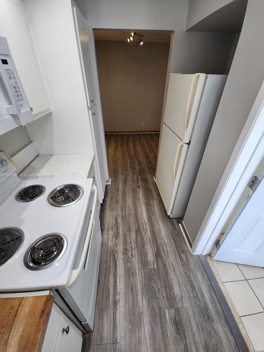 Property photo # 2