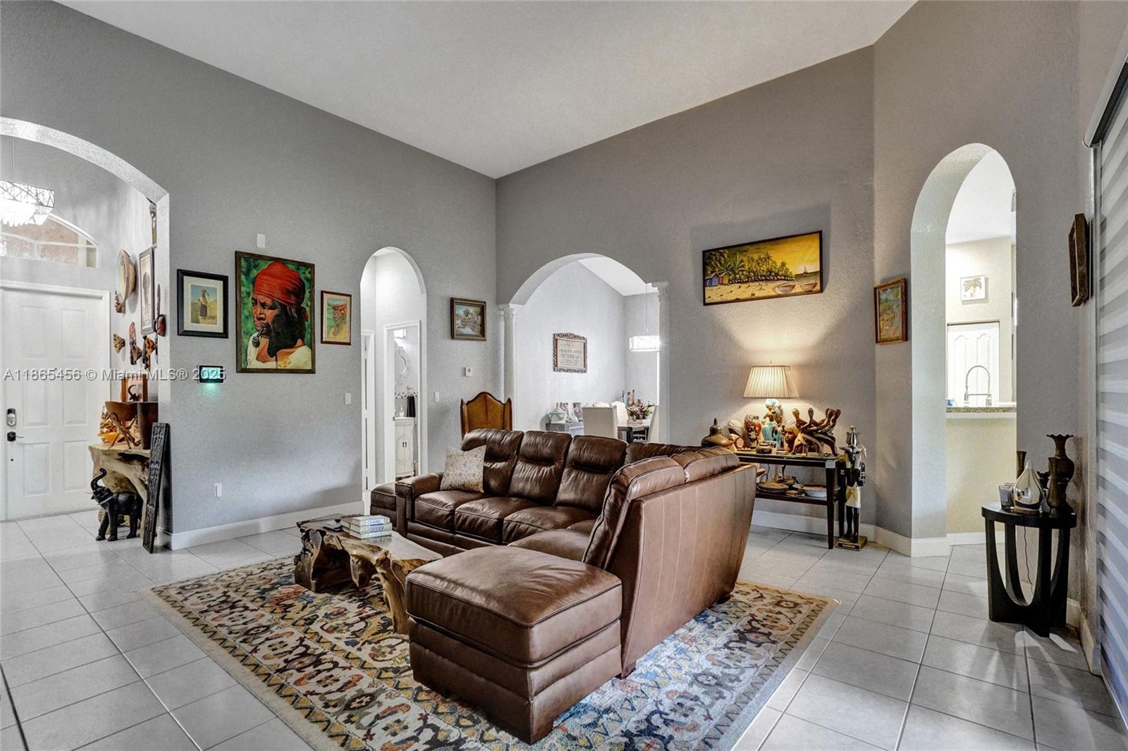 Property photo # 4