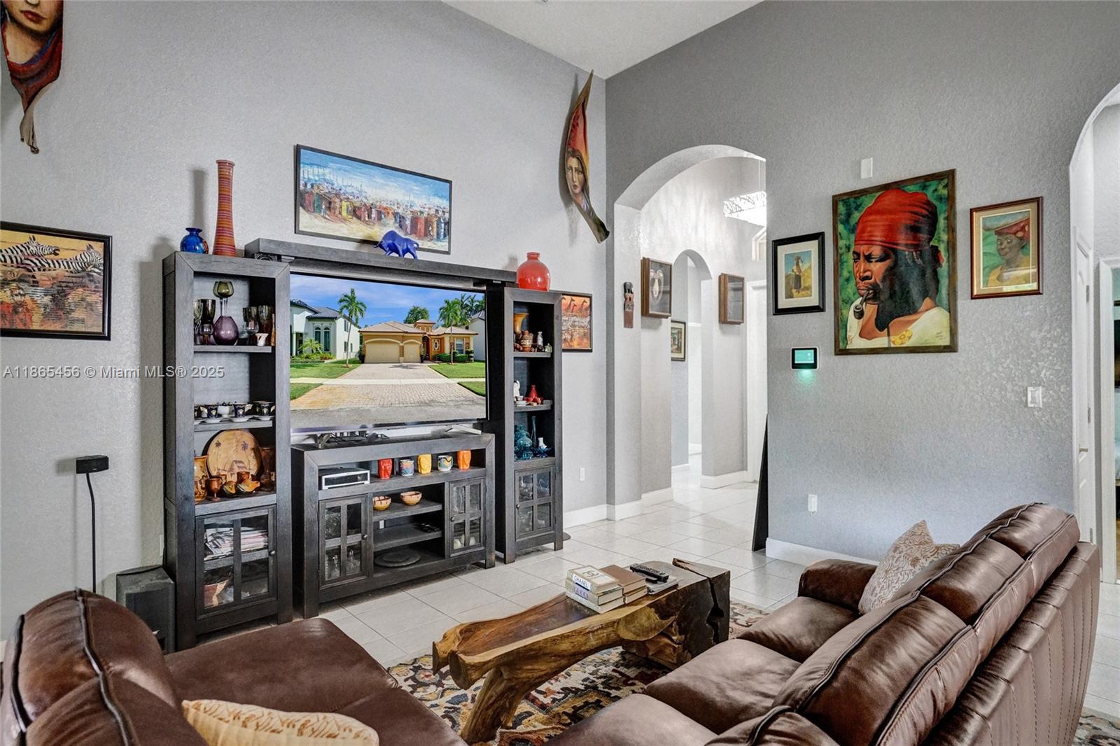 Property photo # 2