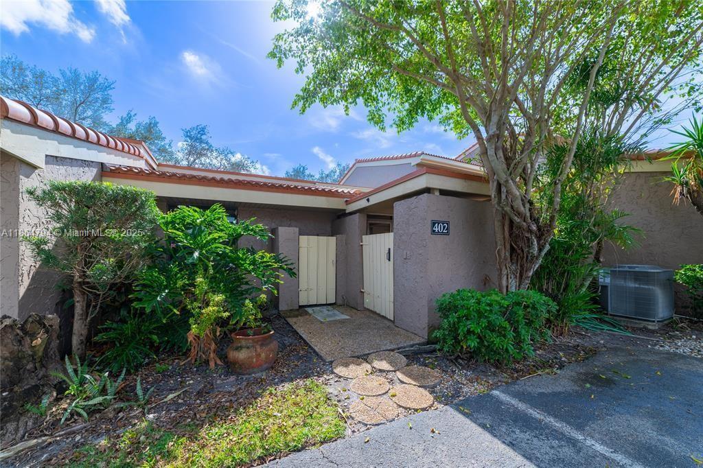 402 St Andrews Rd Unit 55, Hollywood, Florida 33021