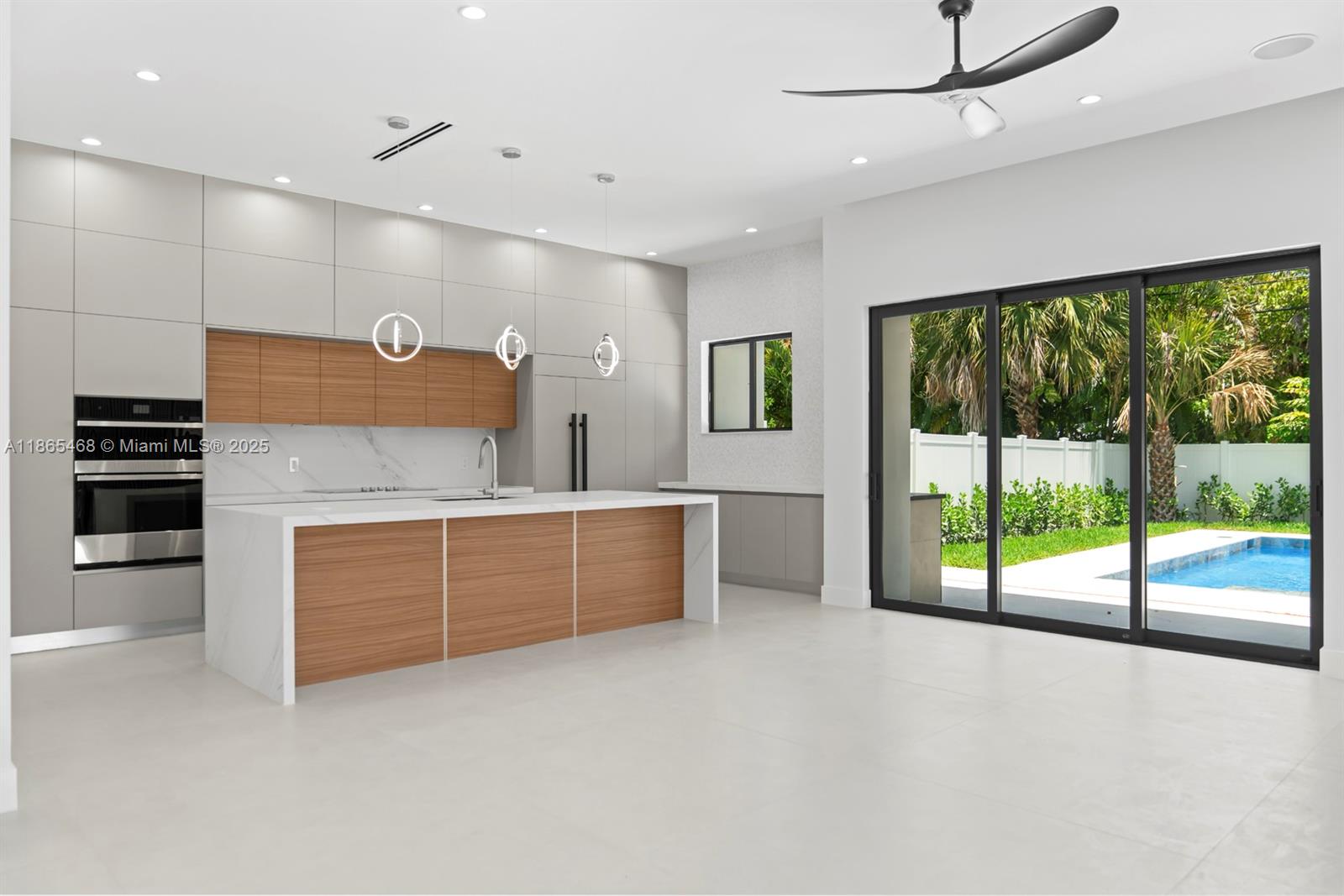 Property photo # 6