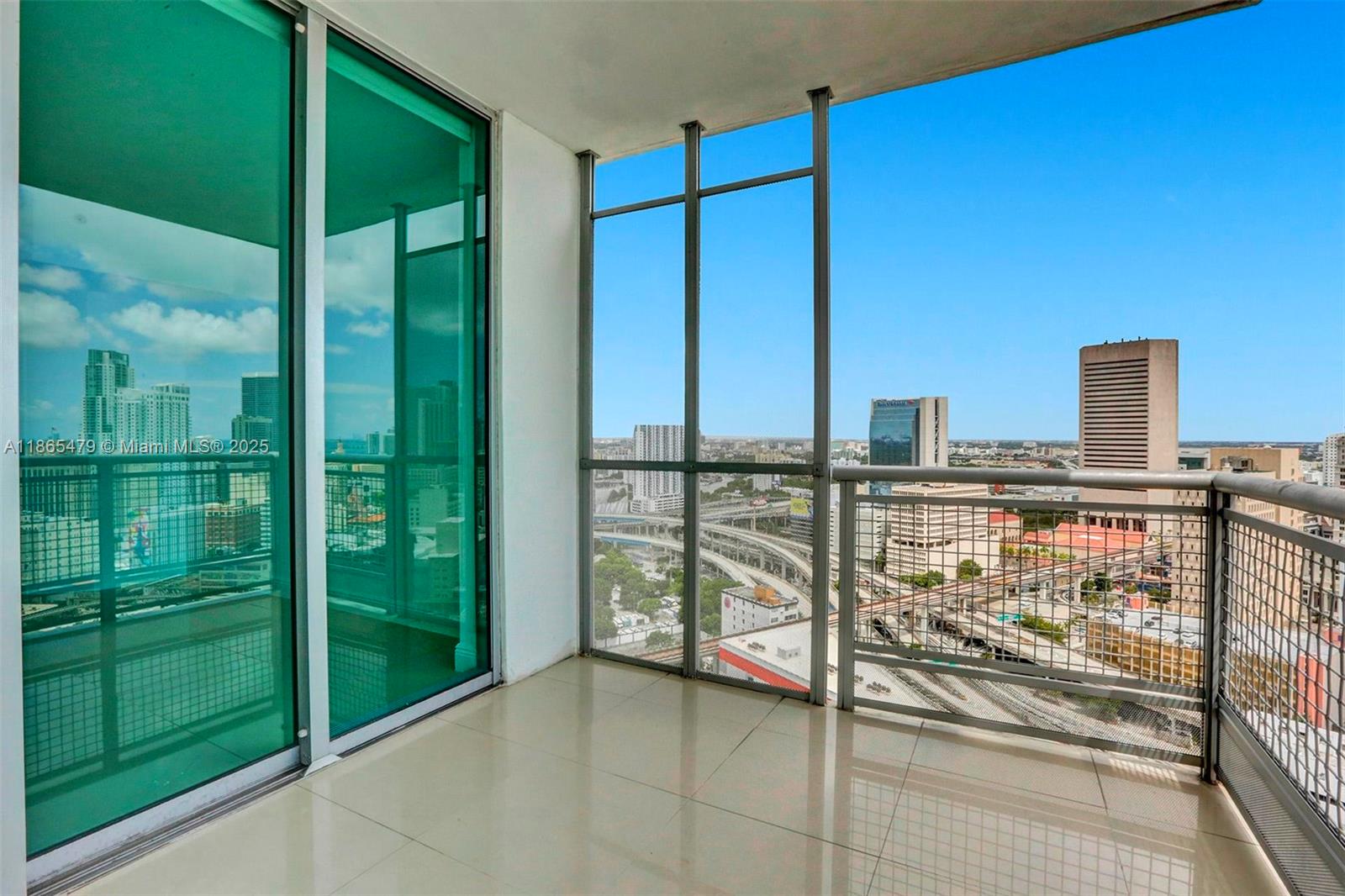 350 S Miami Ave #2911, Miami FL 33130