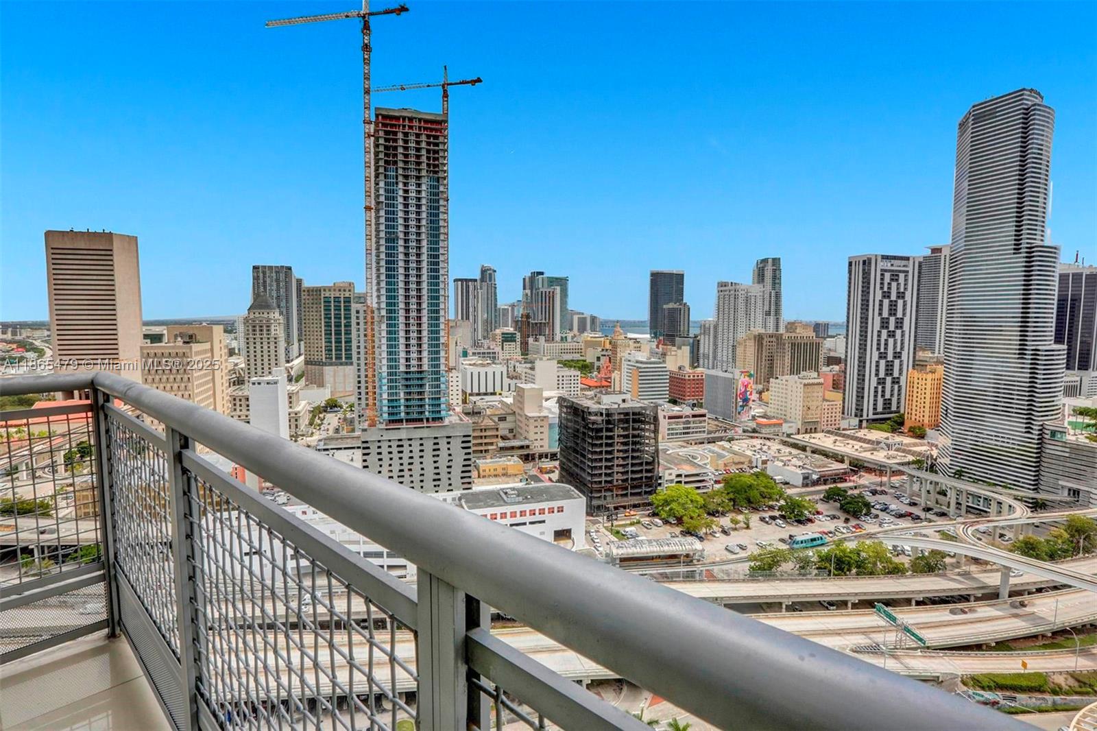 350 S Miami Ave #2911, Miami FL 33130