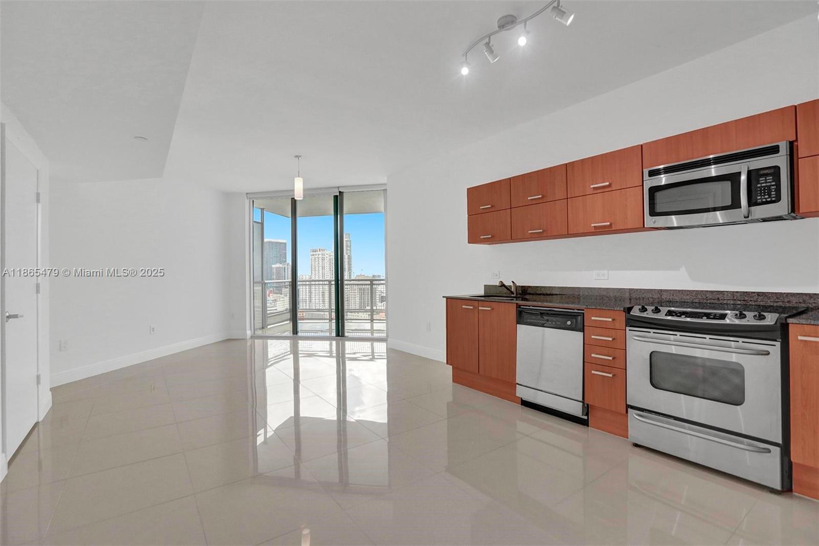 350 S Miami Ave #2911, Miami FL 33130