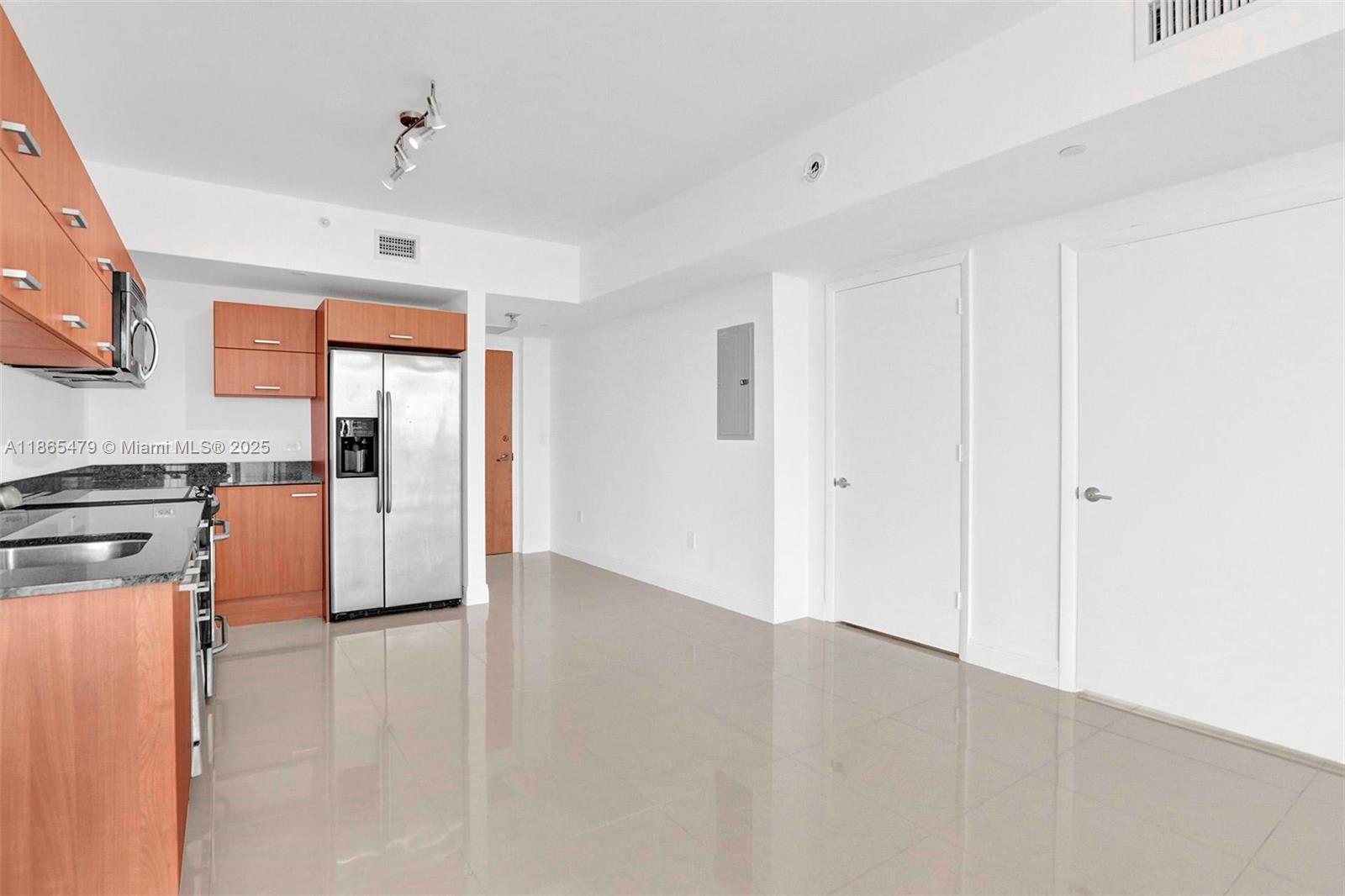 350 S Miami Ave #2911, Miami FL 33130