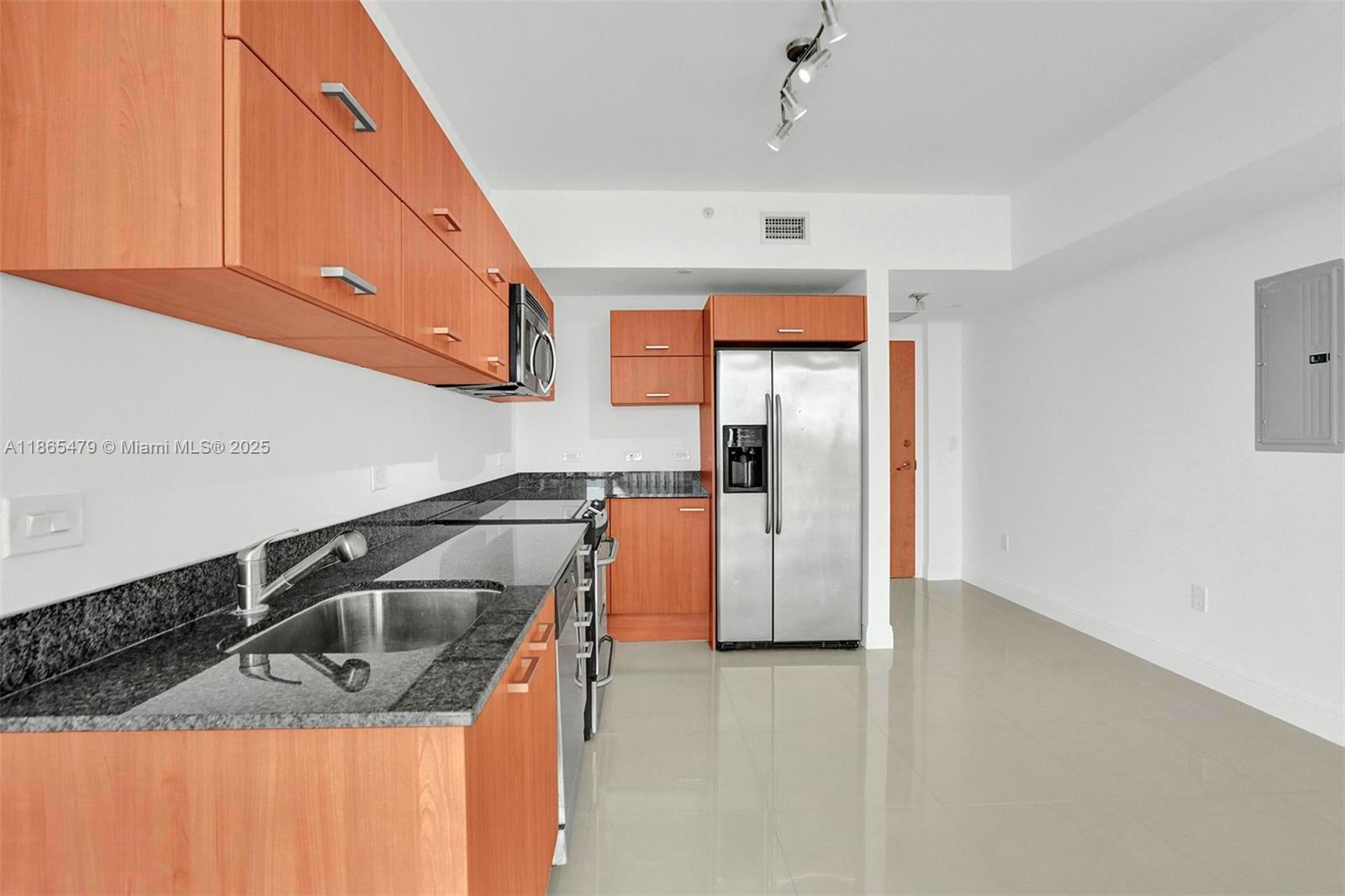 350 S Miami Ave #2911, Miami FL 33130