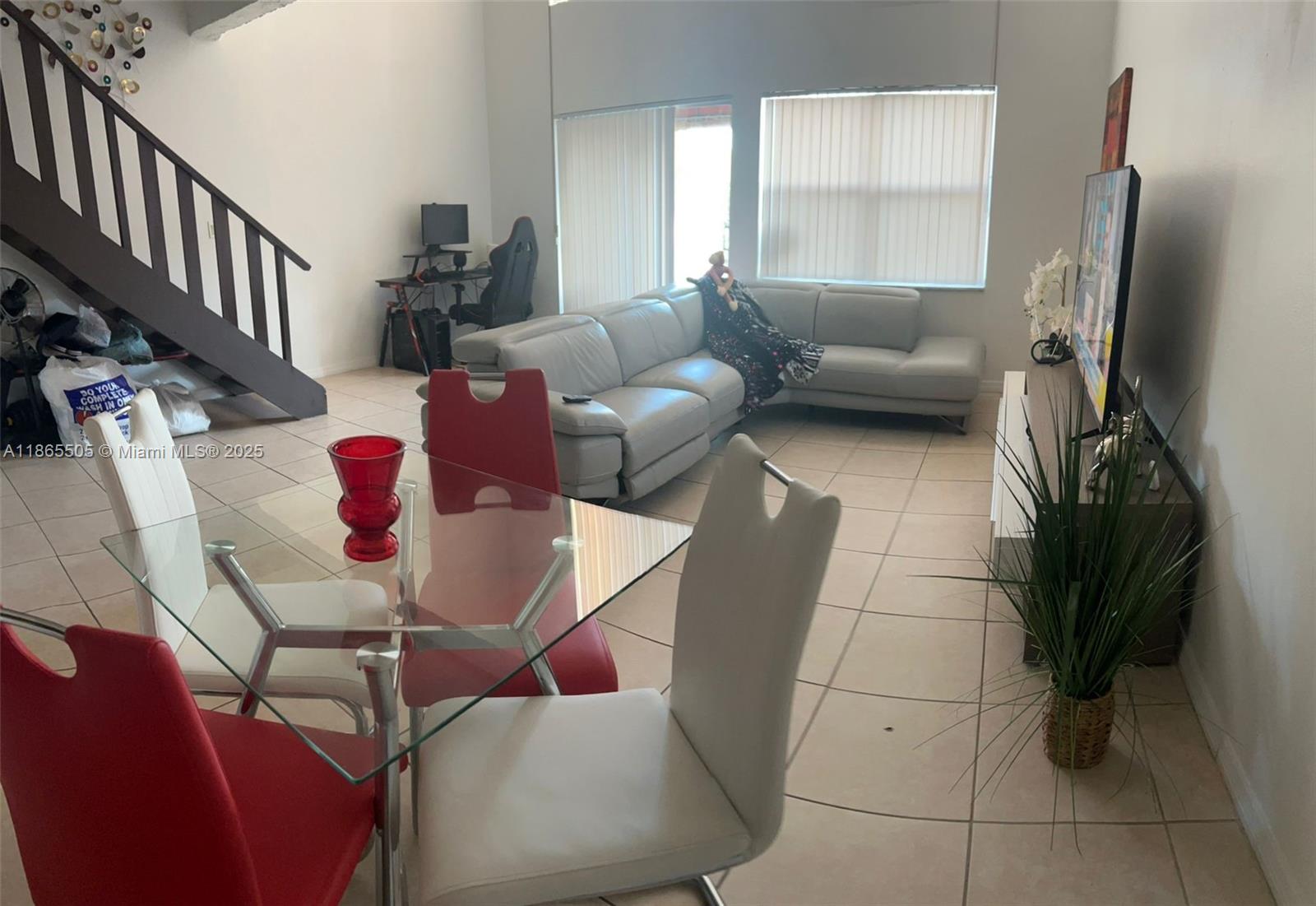 Property photo # 0