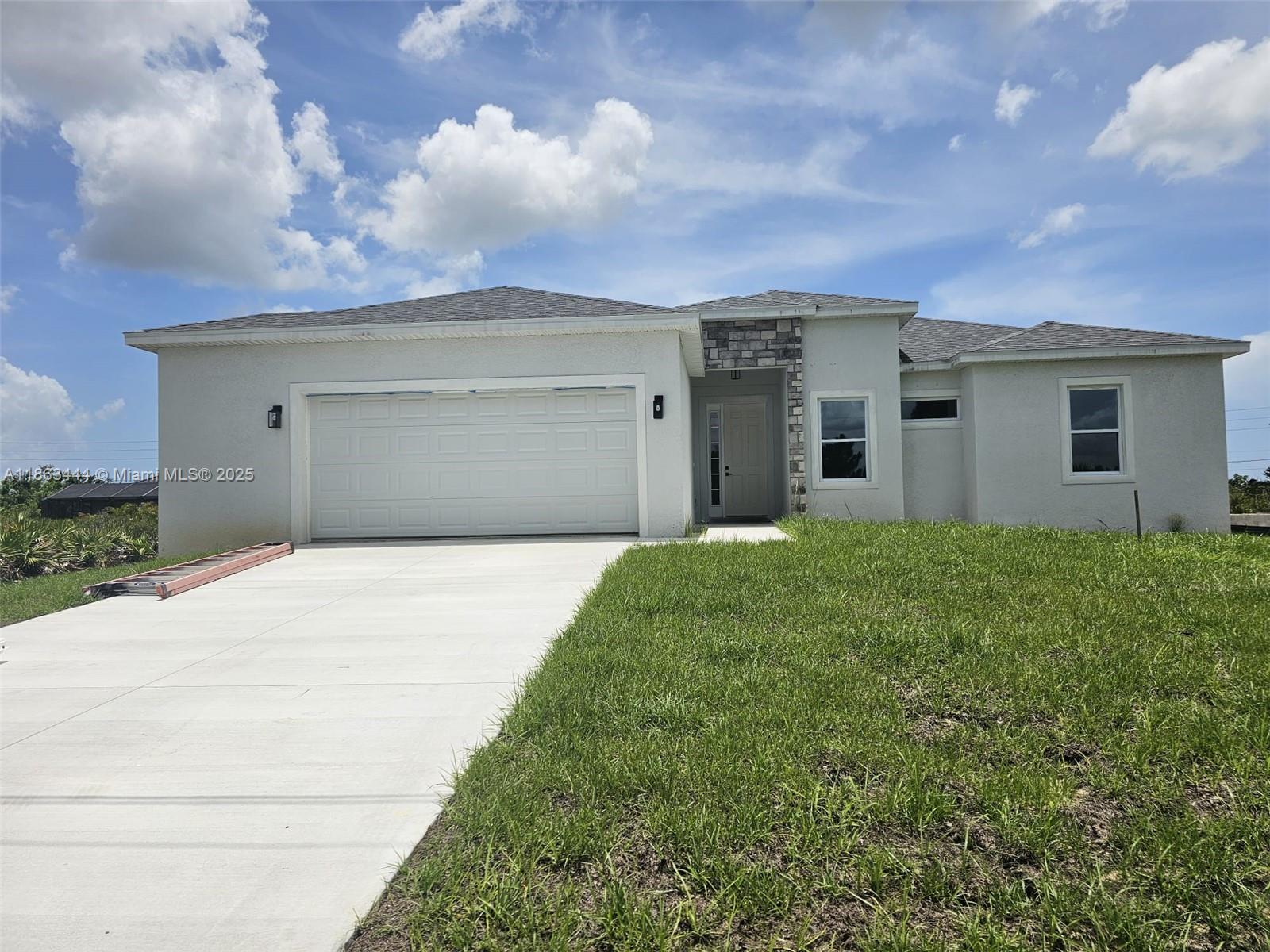 Property photo # 0