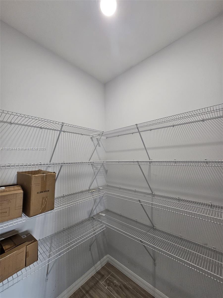 Property photo # 4