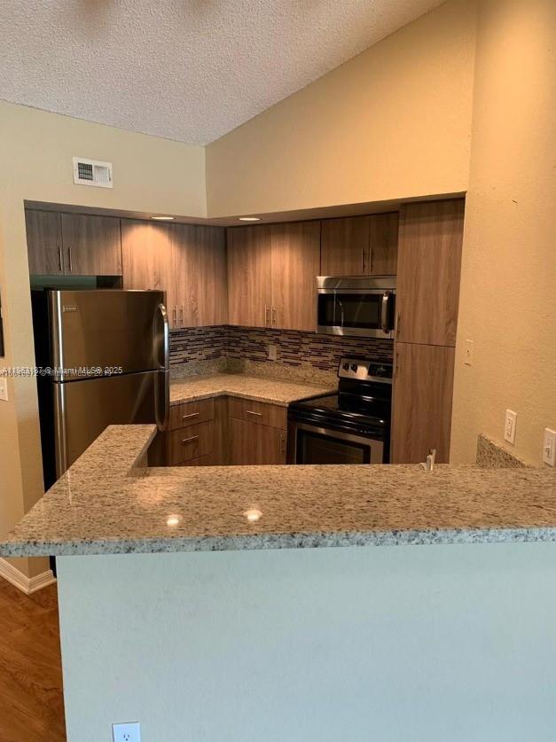 Property photo # 6