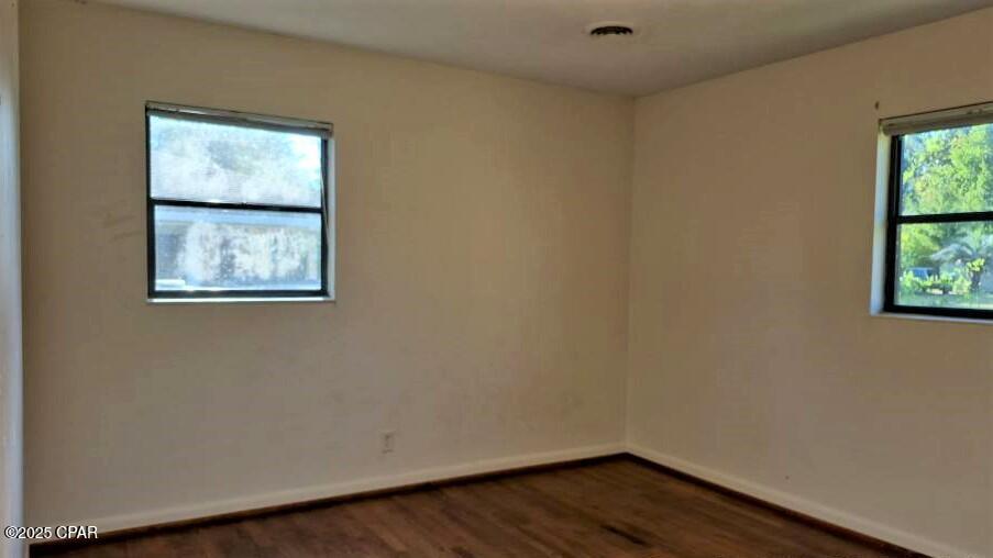 Image 11 For 4484 Lime Street