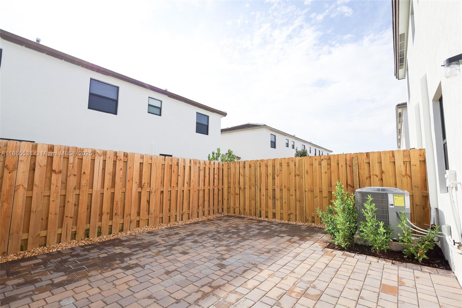 Property photo # 4