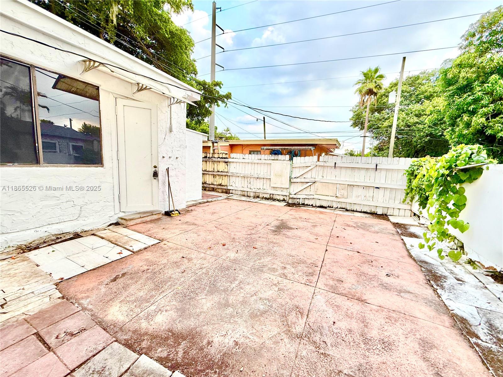 Property photo # 7