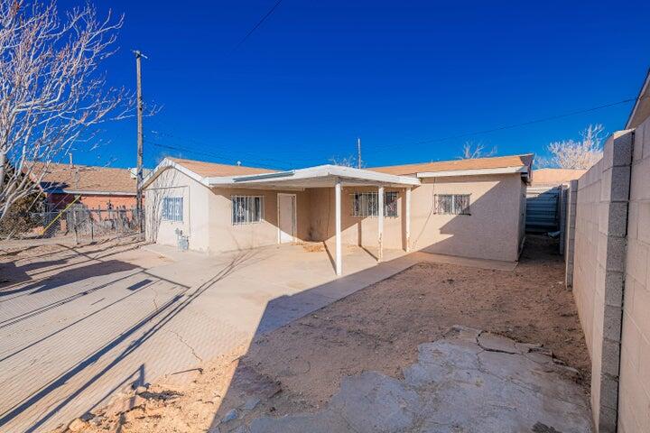 Nice smaller home with lots of potential, it needs some work and a kitchen, seller will consider an REC with 10% down, long term contract, call agent for more info
