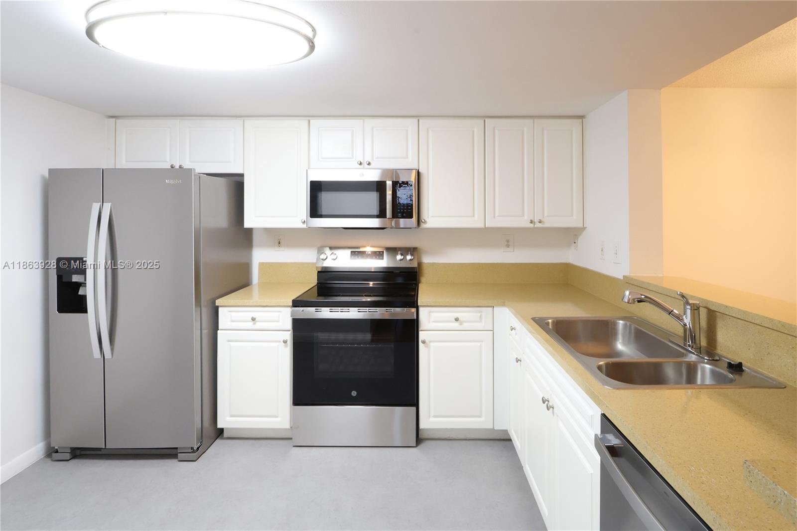 Property photo # 8