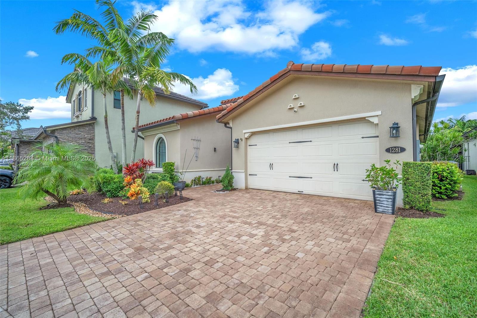 Property photo # 6