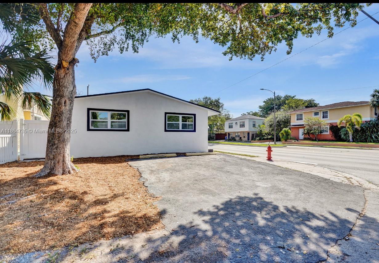 Property photo # 0
