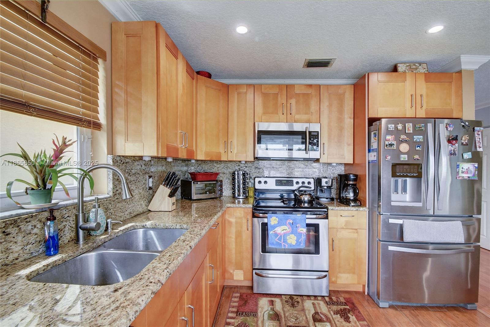 Property photo # 7
