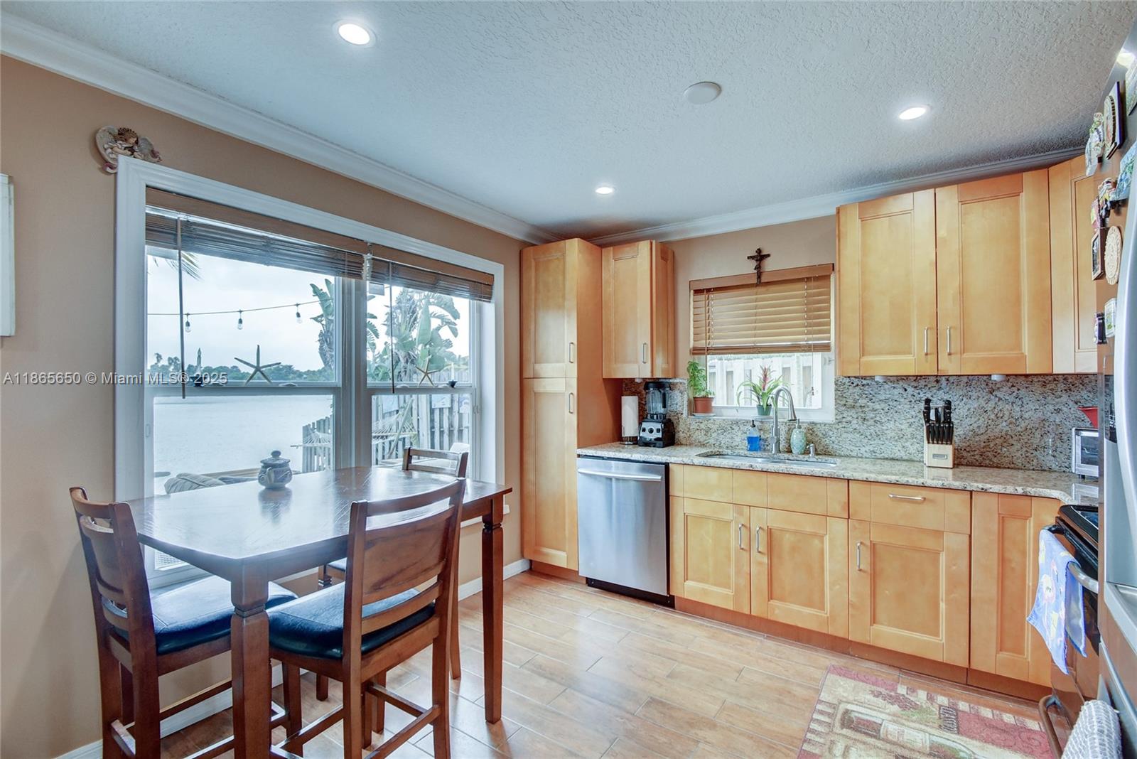 Property photo # 8