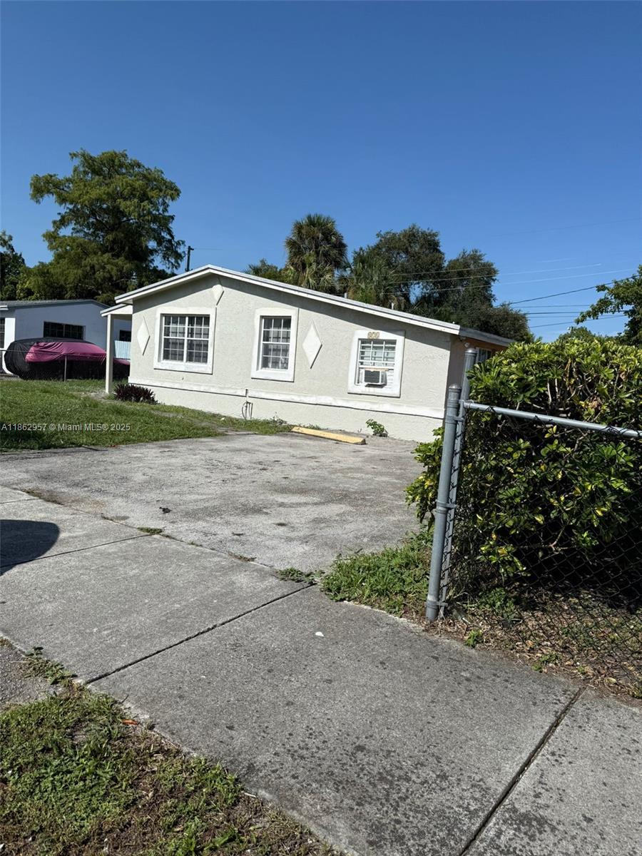Property photo # 0