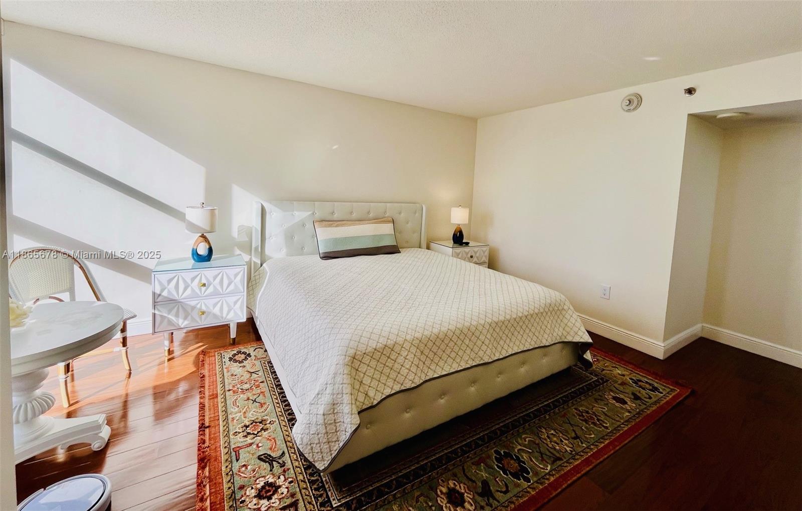 Property photo # 4
