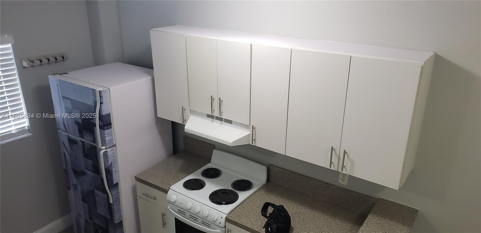 Property photo # 2