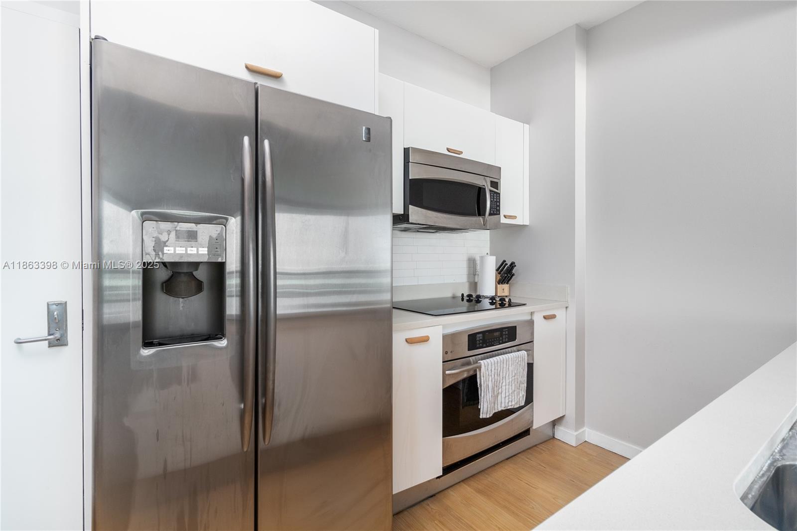 Property photo # 6
