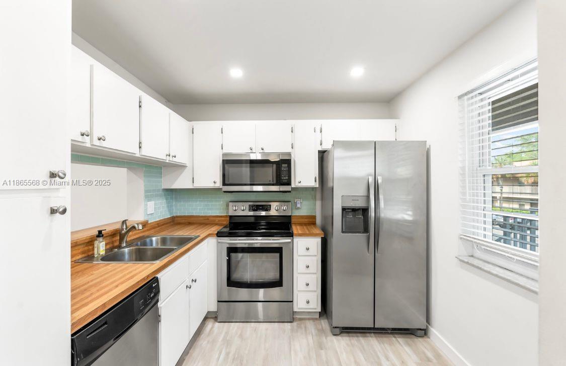 Property photo # 9