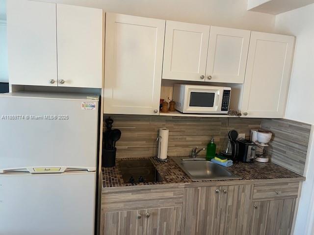 Property photo # 9