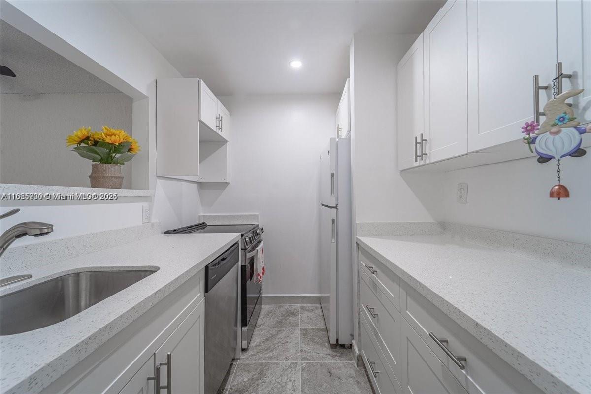 Property photo # 3