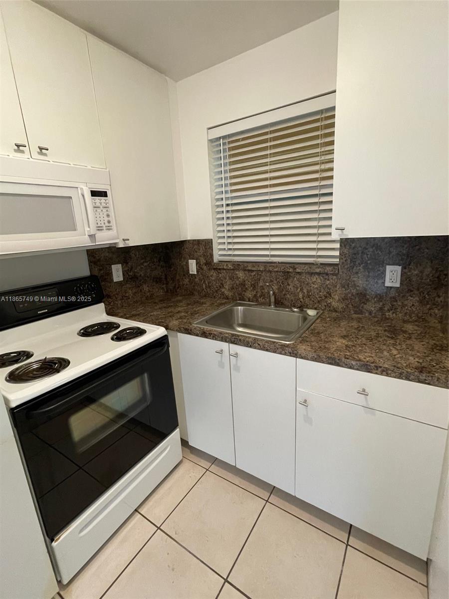 Property photo # 9