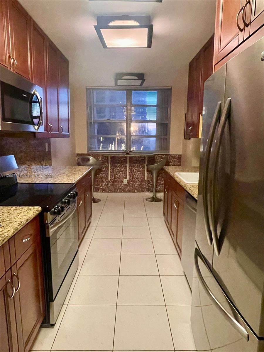 Property photo # 6
