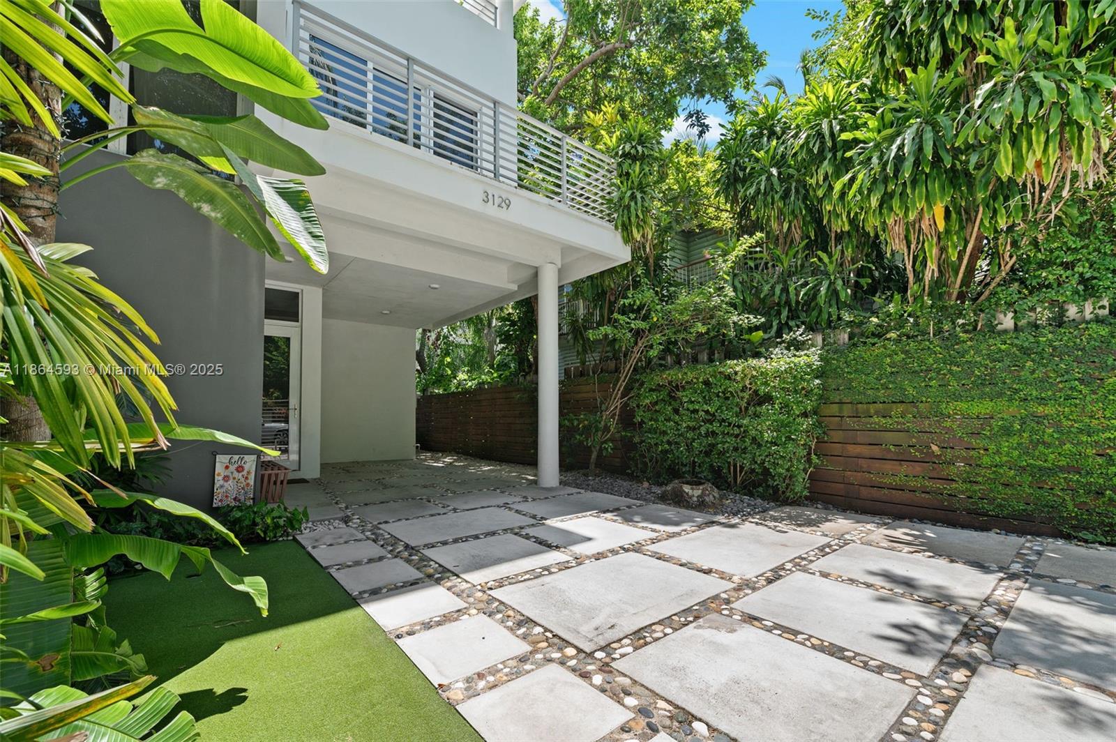 Property photo # 0