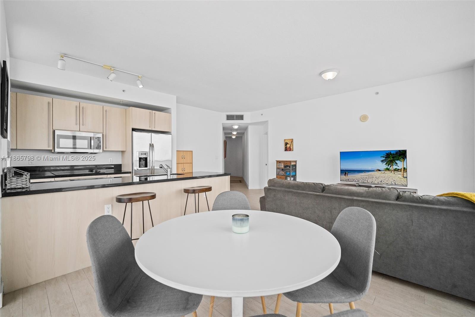 Property photo # 7