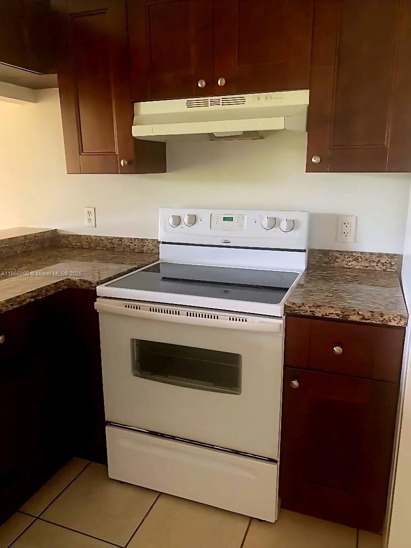 Property photo # 4
