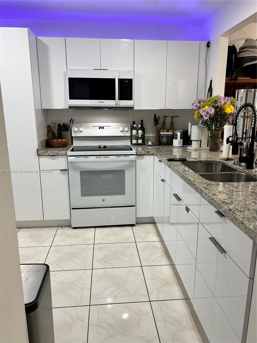 Property photo # 9