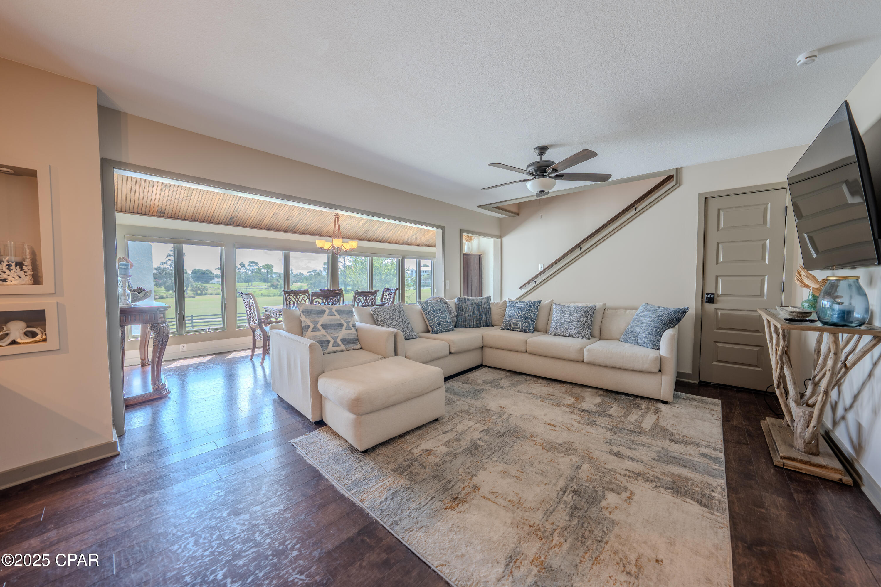 Mzzsvgtgzortr_8nv0ubabvyb_4xljttuxxjbhwmbsw