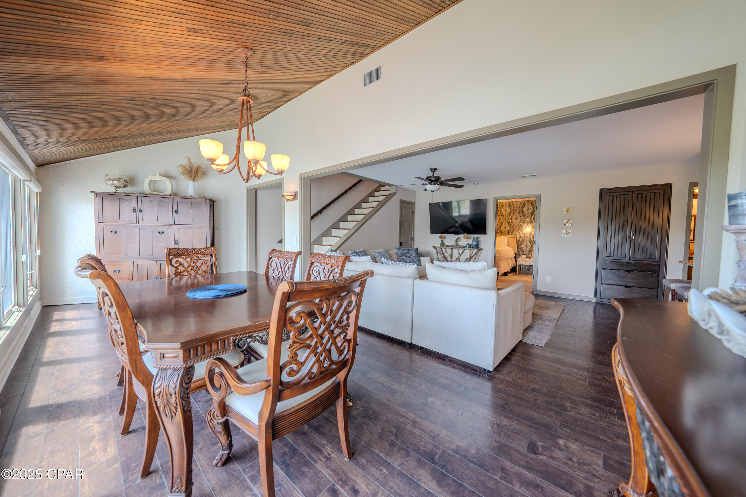  Q9amf68gafgeoyvvj3kqxwziuaojkhrthhgblg50v8