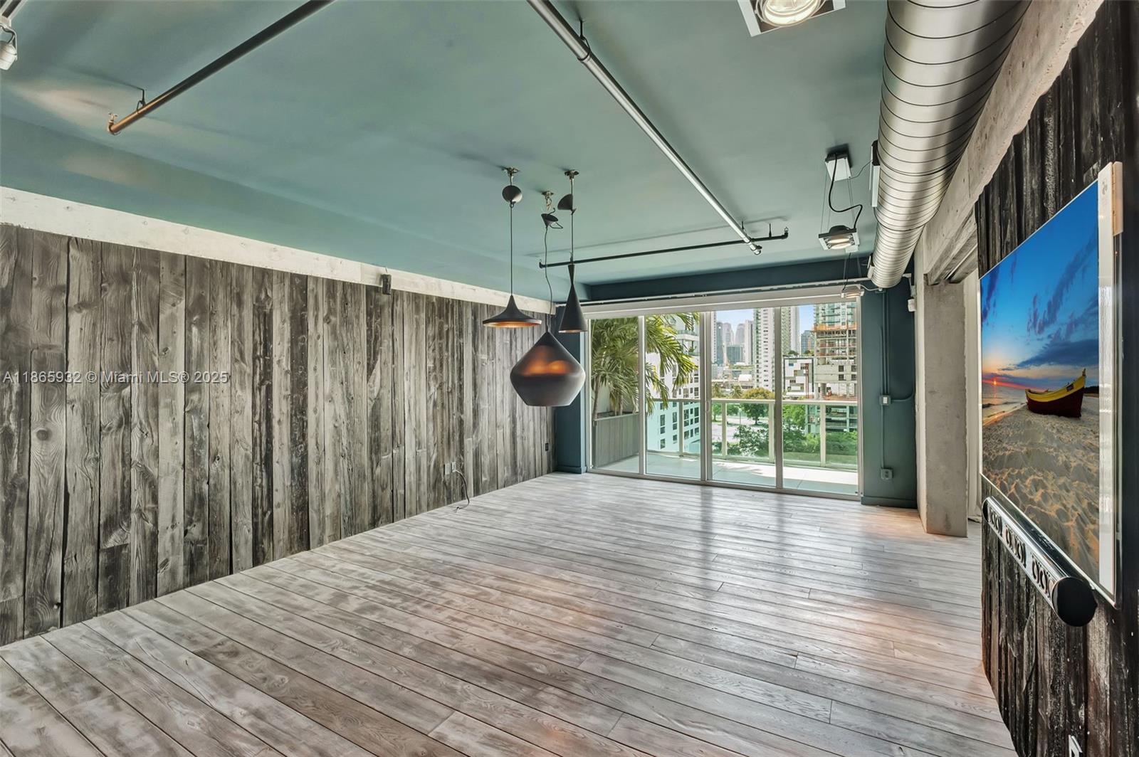 Property photo # 7