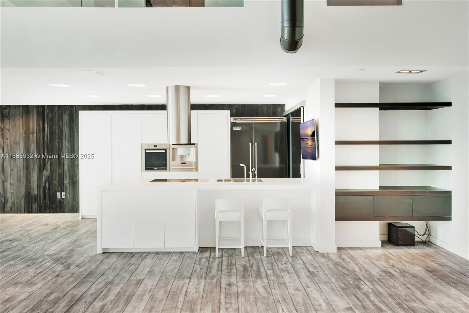 Property photo # 6